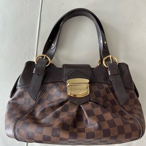 AUTHENTIC Louis Vuitton Sistina PM shoulder bag